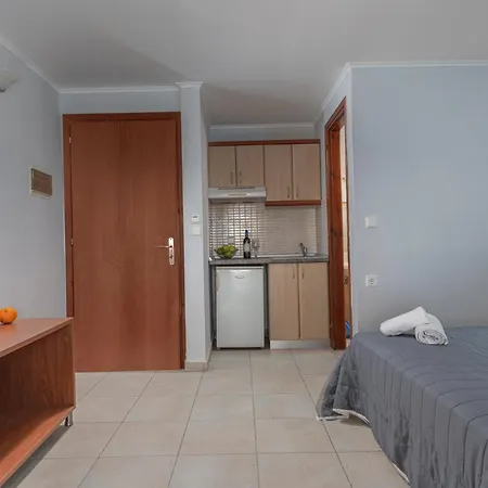 Hotel de apartamente Adonis 3*